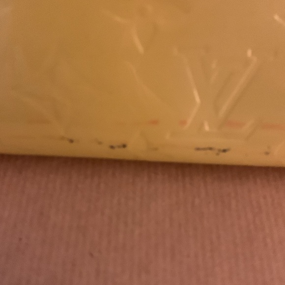 Authentic Louis Vuitton wilshire vernis satchel - Picture 5 of 7